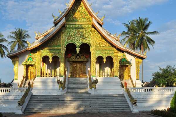Laos Express: Vientiane and Luang Prabang Adventure 5-Day