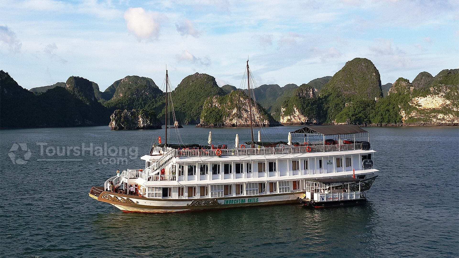Indochina Sails Cruises Halong Bay
