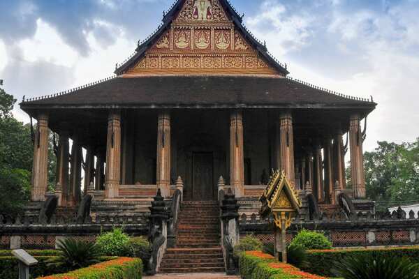 The Laos Express: Chiang Rai to Vientiane 7-Day
