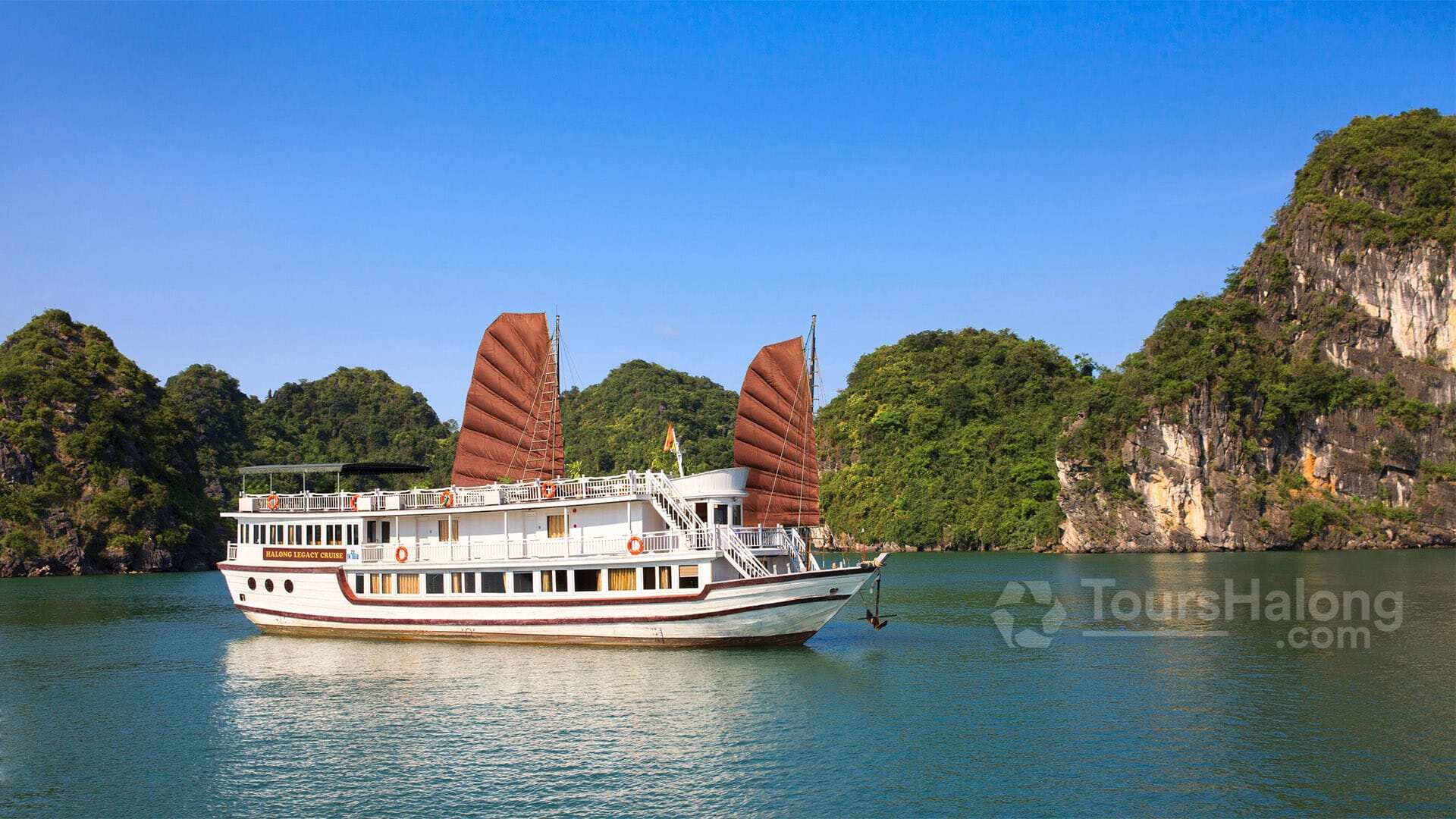 Legacy Cruises Halong Bay