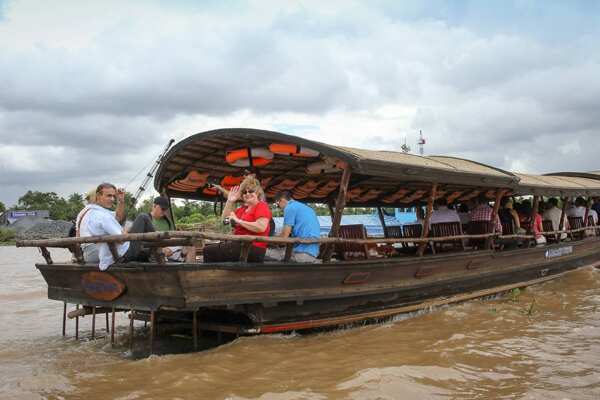 Mekong Delta Cruise speed Boat to Cambodia 3Days/2Nights