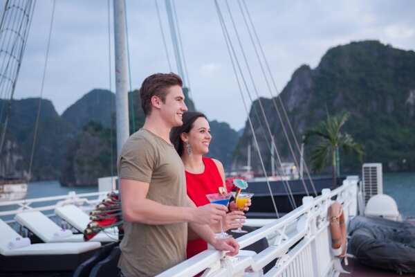 Syrena Cruises Halong Bay 2 Days 1 Night